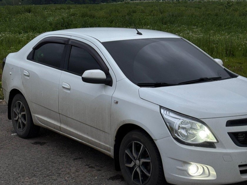 Шевроле кобальт 2013