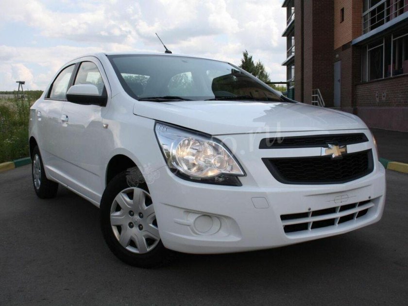 Chevrolet Cobalt 2014 White