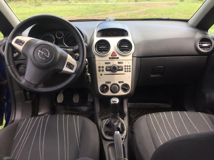 Опель Корса 2008 механика