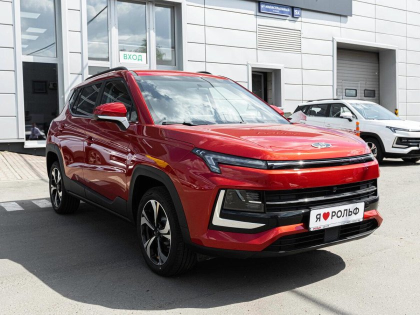 Красный Москвич 2023