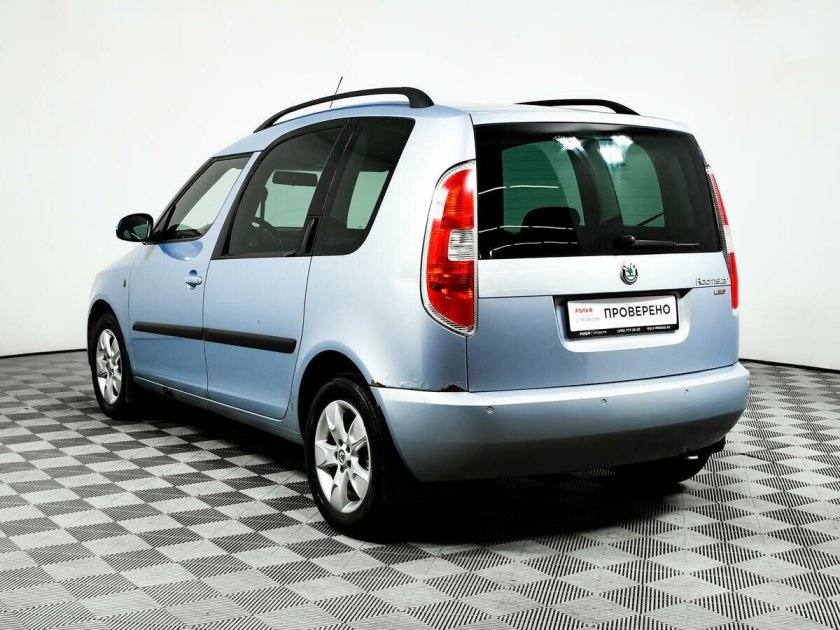 Шкода румстер 2008 года