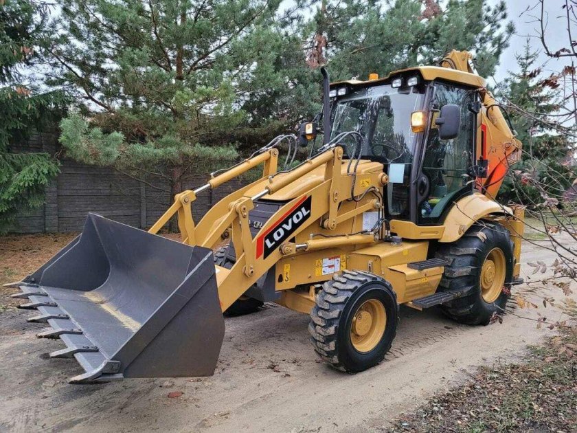 Экскаватор погрузчик lovol flb468-ii