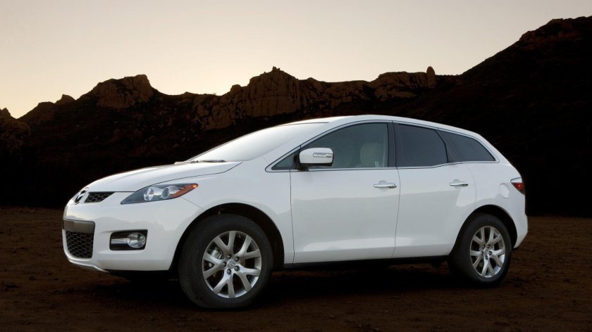 Мазда сх7 белая