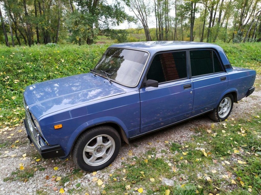 ВАЗ 2107 сапфир