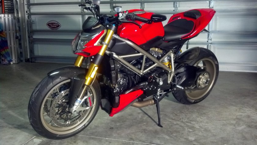 Ducati Streetfighter 2012