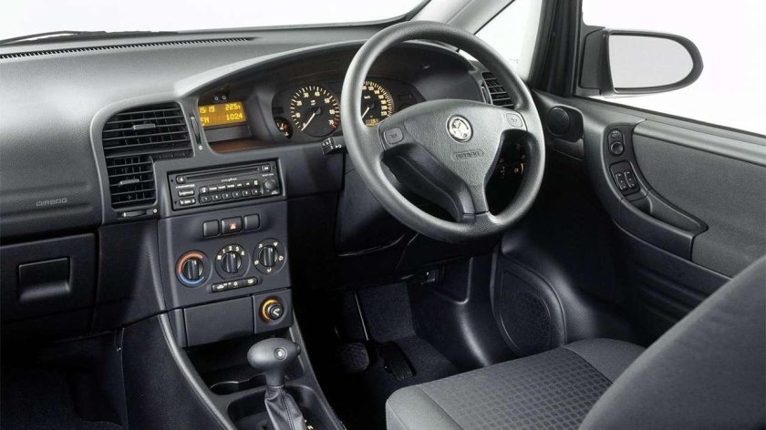 Опель Зафира 2001 салон