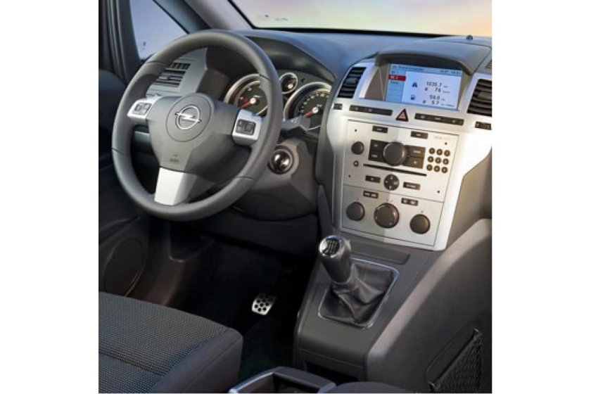 Опель Зафира 2008 салон