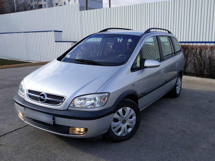 Opel Zafira 2003