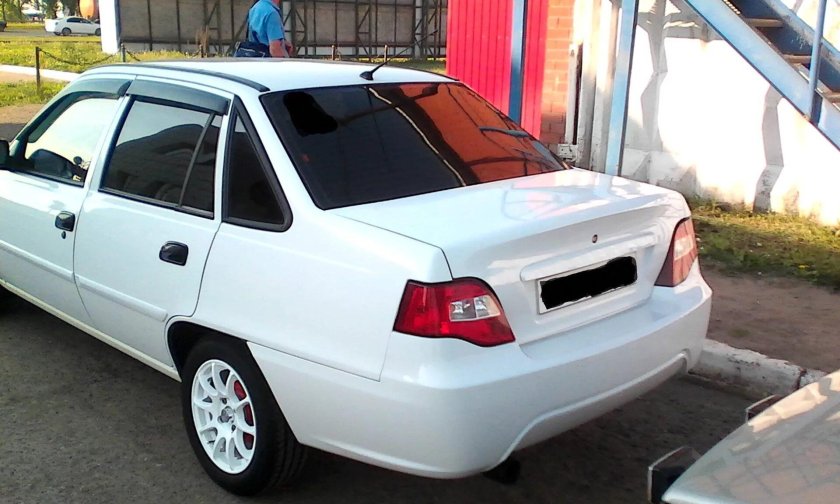 Дэу Нексия 2 белая