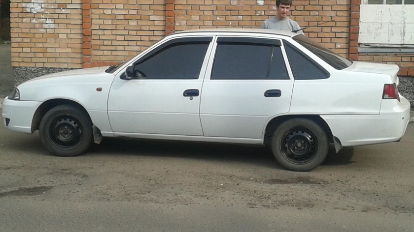 Дэу Нексия 2 белая