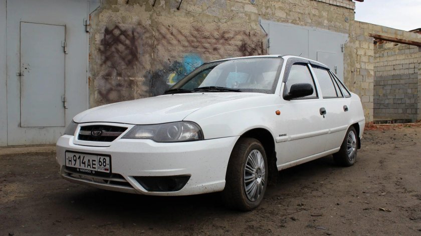 Daewoo Nexia 2015 белый