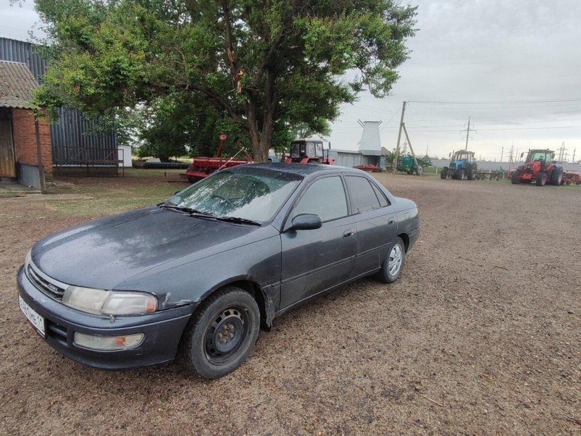 Тойота карина 1992