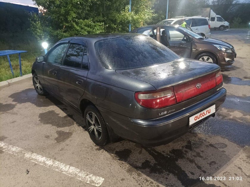Toyota Carina 1993