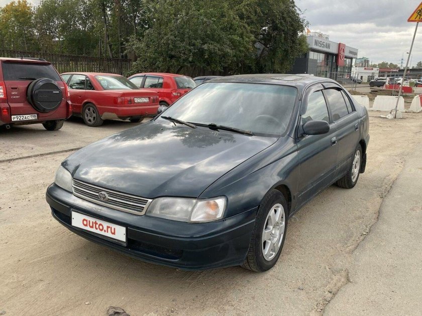 Тойота Карина 1993 года