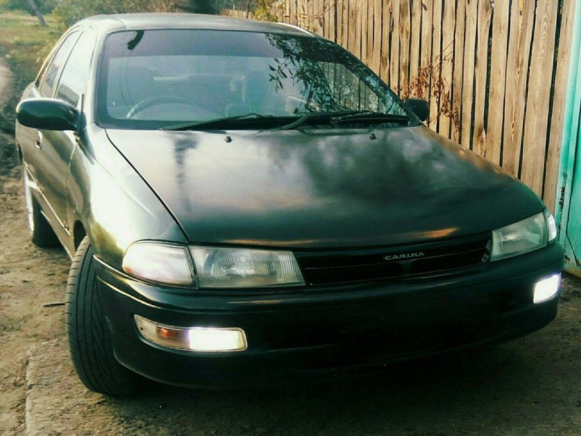 Тойота Carina 1993