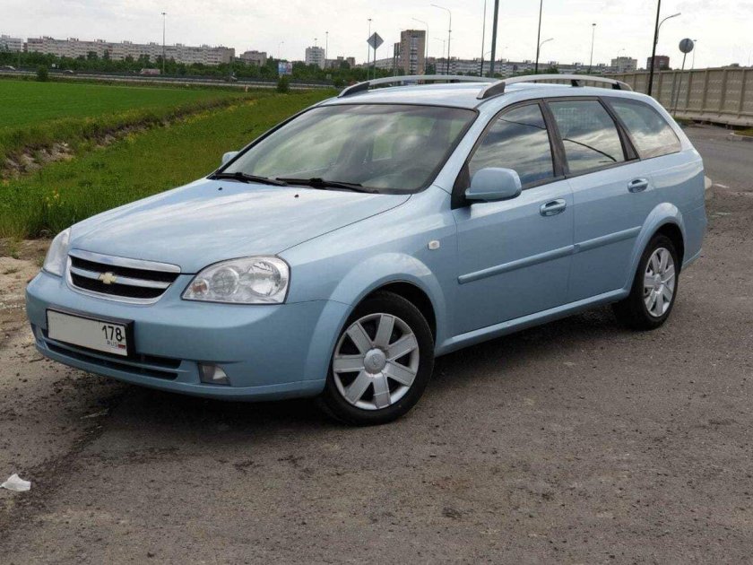 Лачетти универсал 1.6