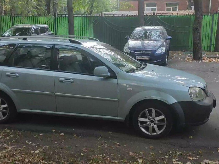 Chevrolet lacetti 2011 универсал