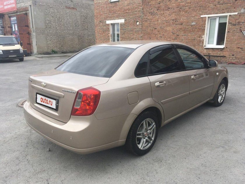 Chevrolet Lacetti 2013 седан