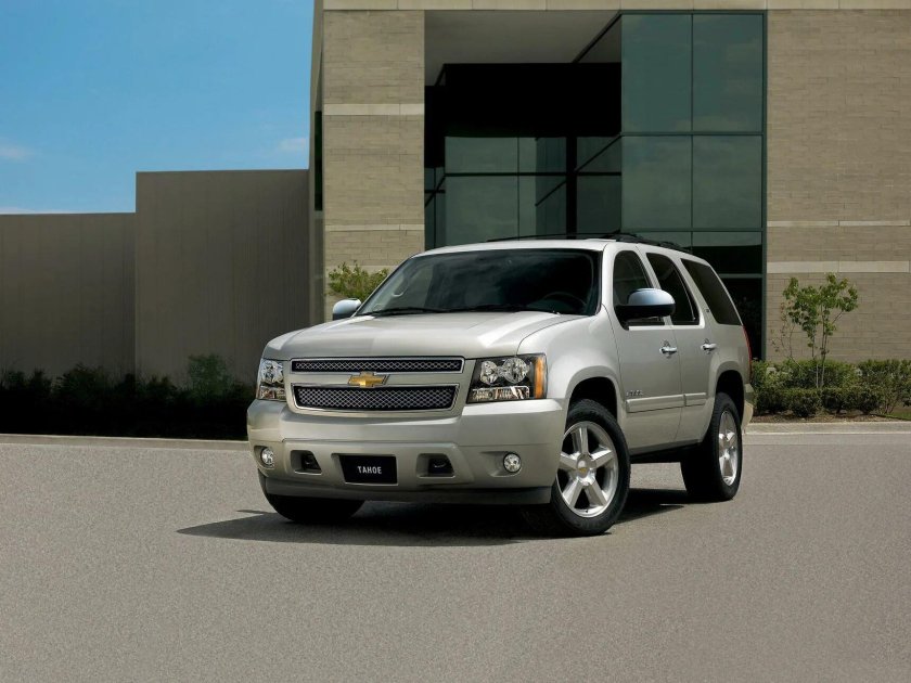 Chevrolet Tahoe III 2006-2014