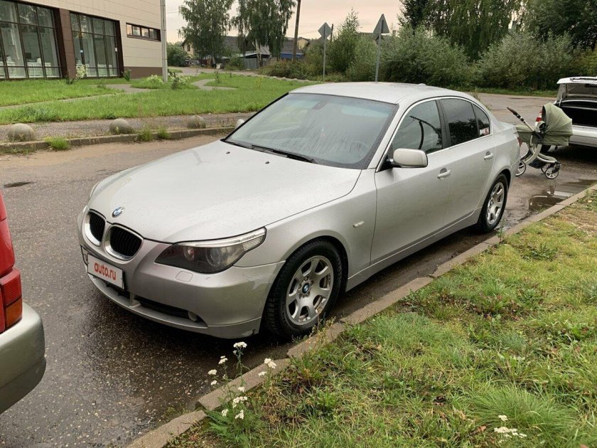 БМВ 525 2005