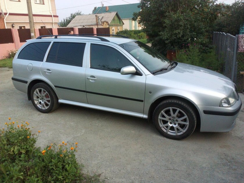 Skoda Octavia Tour 2004 универсал