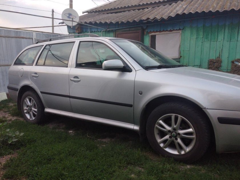 Шкода Октавия 2008