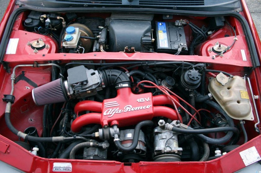 Alfa Romeo 33 мотор