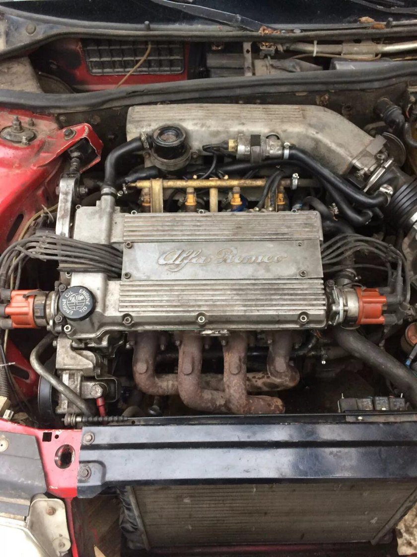 Альфа Ромео 164 мотор