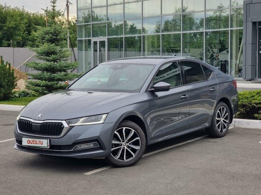 Шкода Октавия 2021