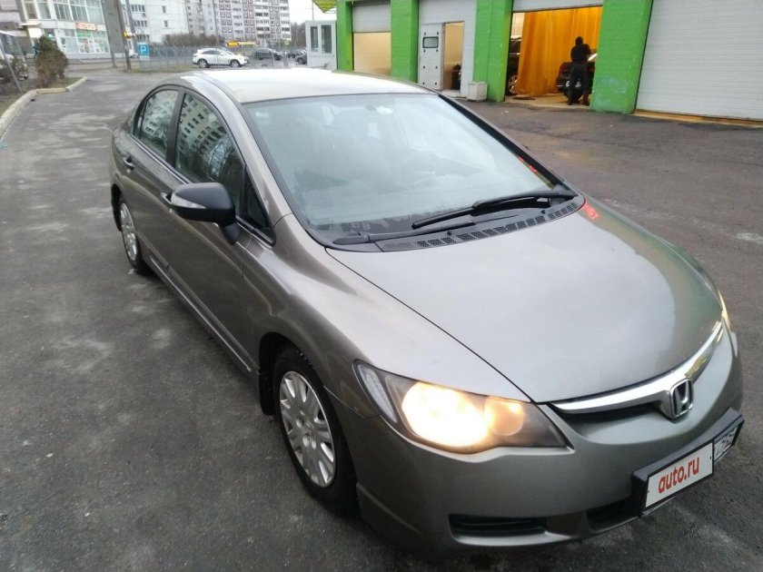 Хонда Цивик 8 2006