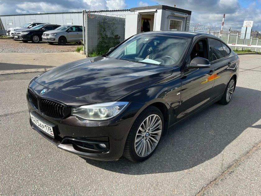 BMW 320 2014