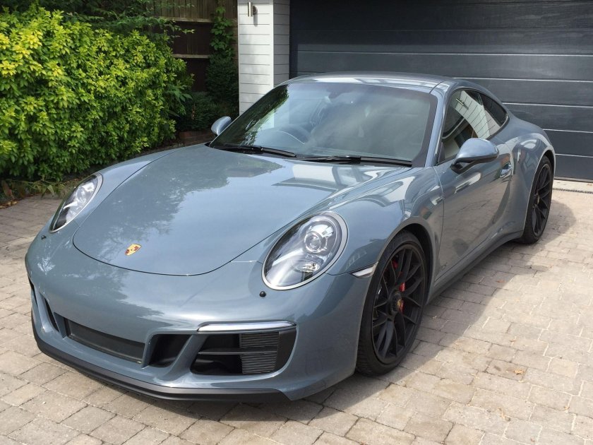 Porsche 991