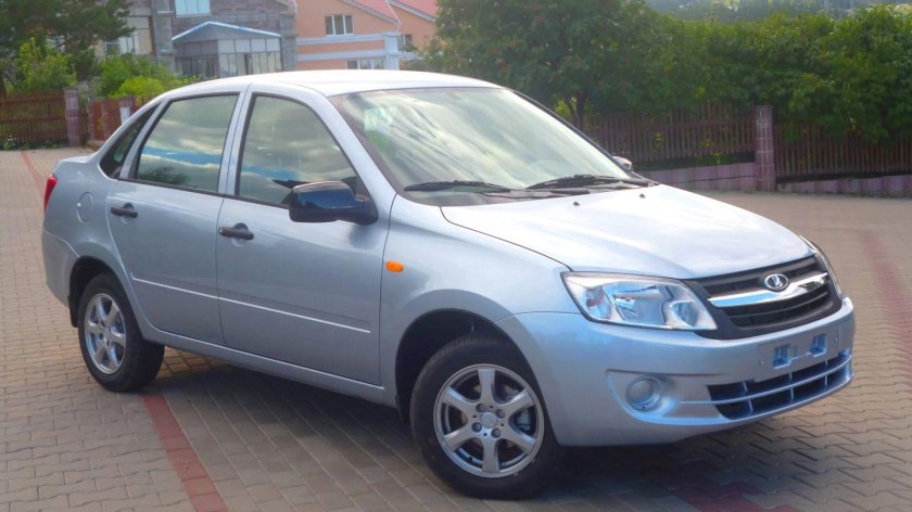 Лада Гранта цвет 411 Ладоша