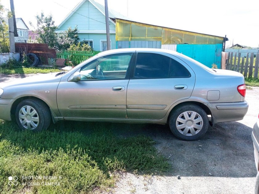 Ниссан Блюберд 2001