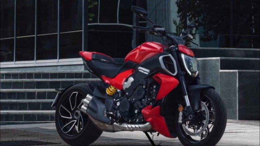 Мотоцикл Дукати x Diavel
