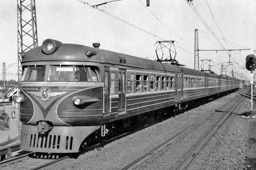 Электропоездов эр1 1957