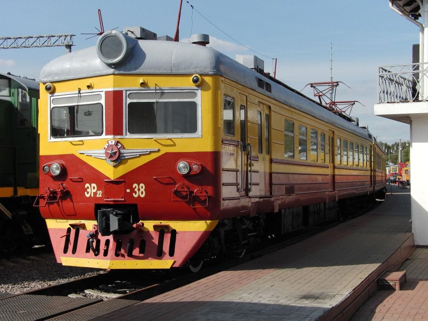 Эр22 электропоезд Нахабино