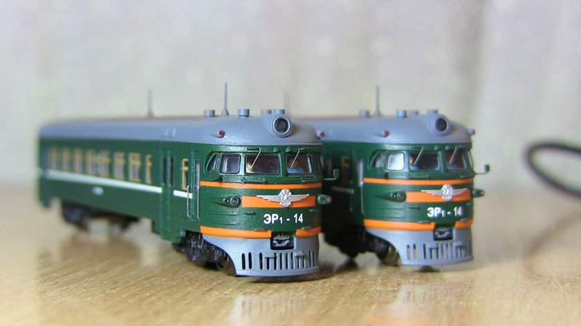 Роко модель электропоезда эр2