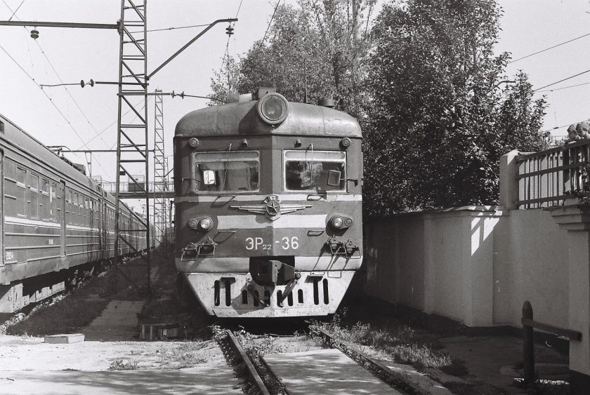 Эр22 электропоезд