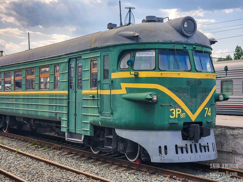 Эр25 электропоезд