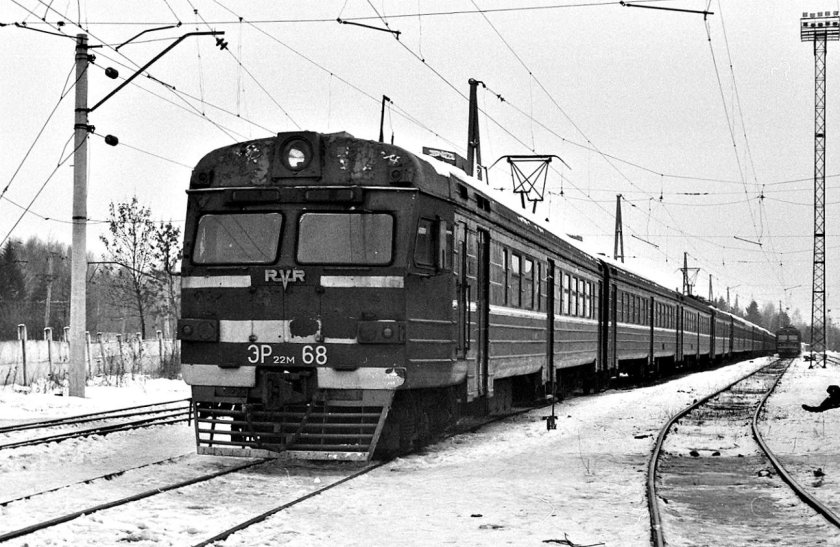 Эр22 в депо Нахабино