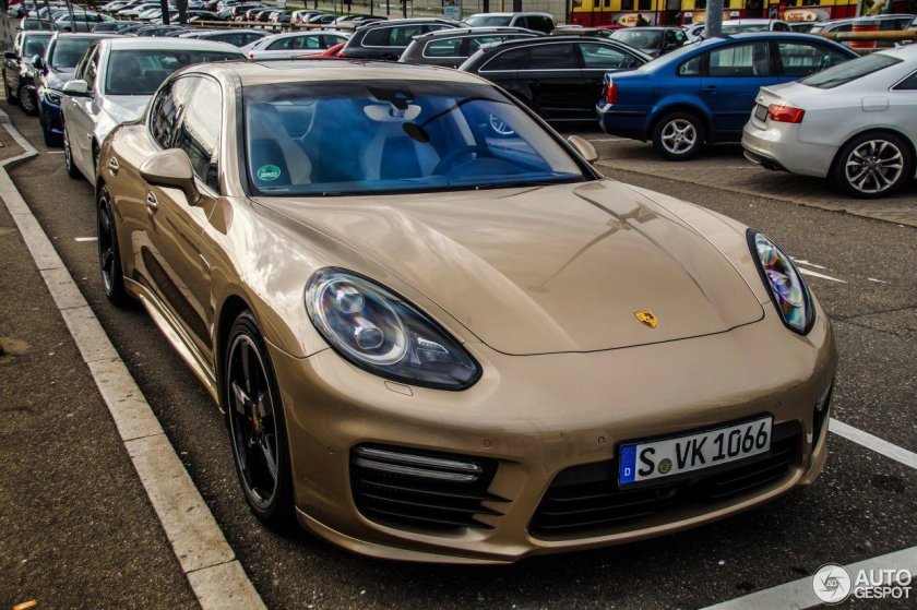 Porsche 911 Panamera
