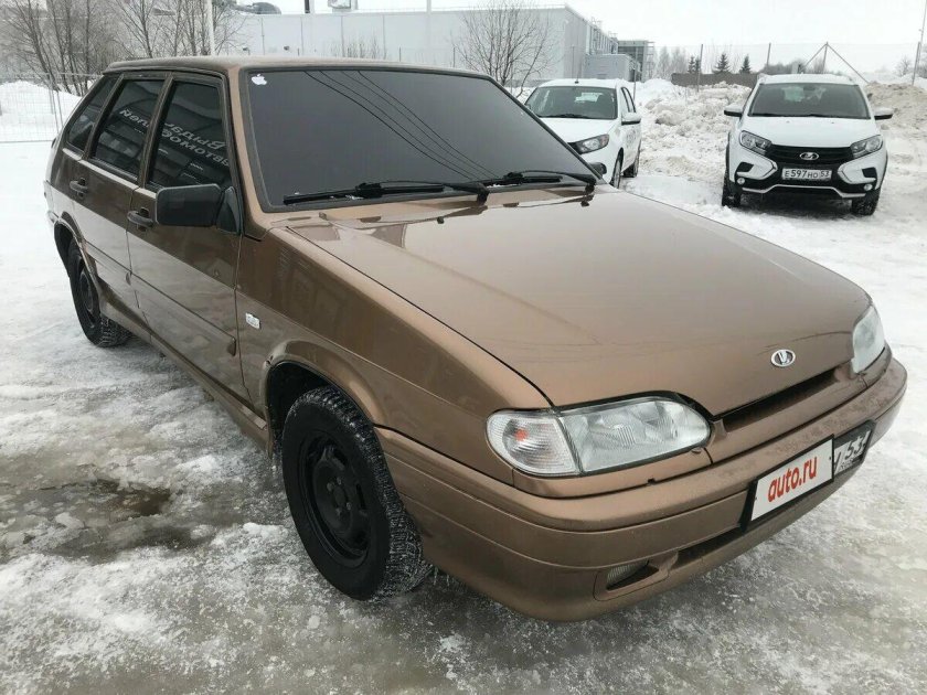 ВАЗ 2113 золото инков