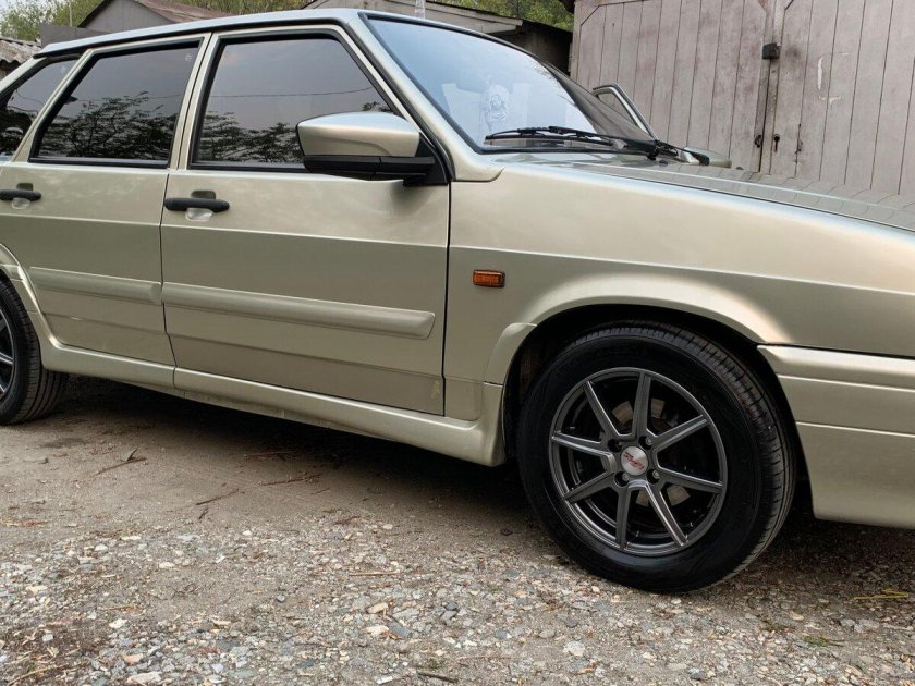 Лада 2114 бежевая