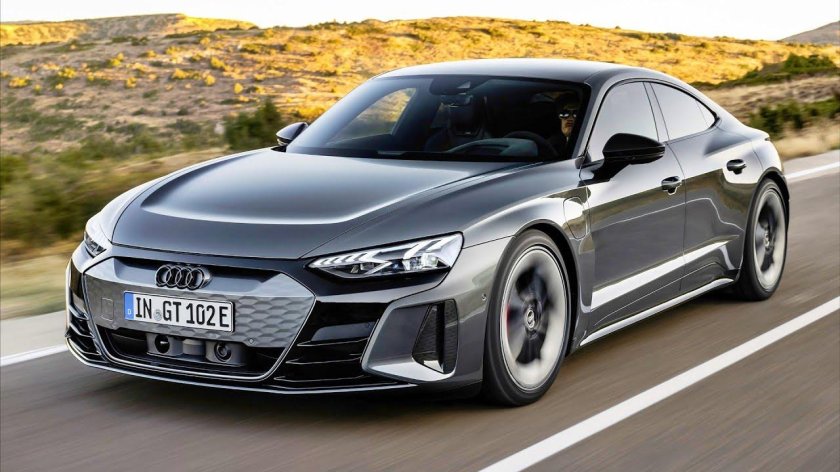Ауди е-трон gt 2021