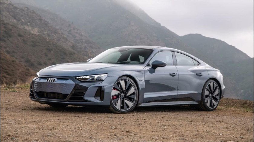 Ауди е-трон gt 2021
