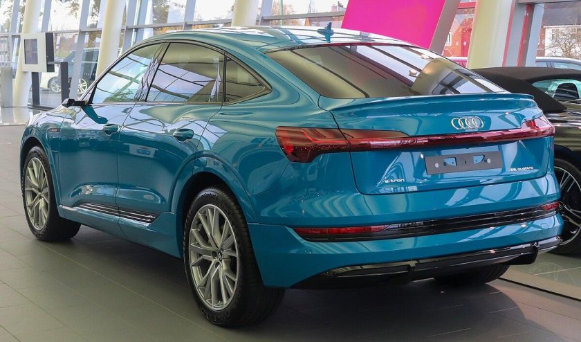 Audi e-tron 55
