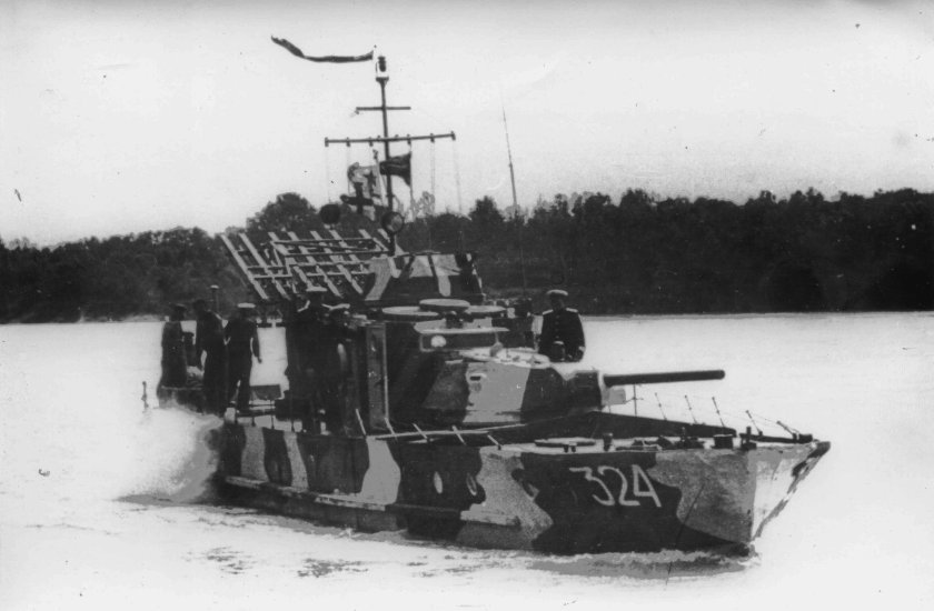 Бронекатер БК 324