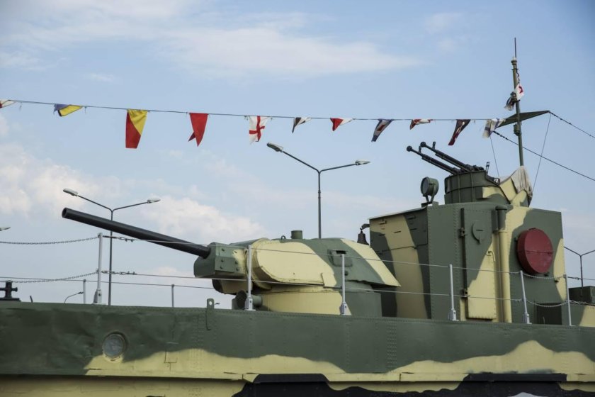 Бронекатер БКА 1125