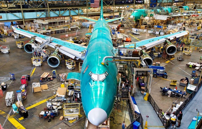 Завод Боинг 747